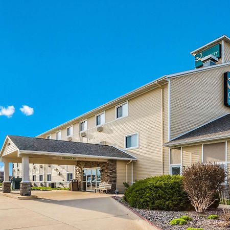 Quality Inn & Suites Eldridge Davenport North Εξωτερικό φωτογραφία