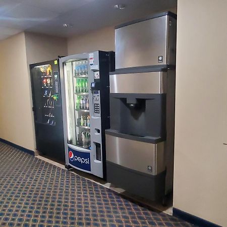 Quality Inn & Suites Eldridge Davenport North Εξωτερικό φωτογραφία