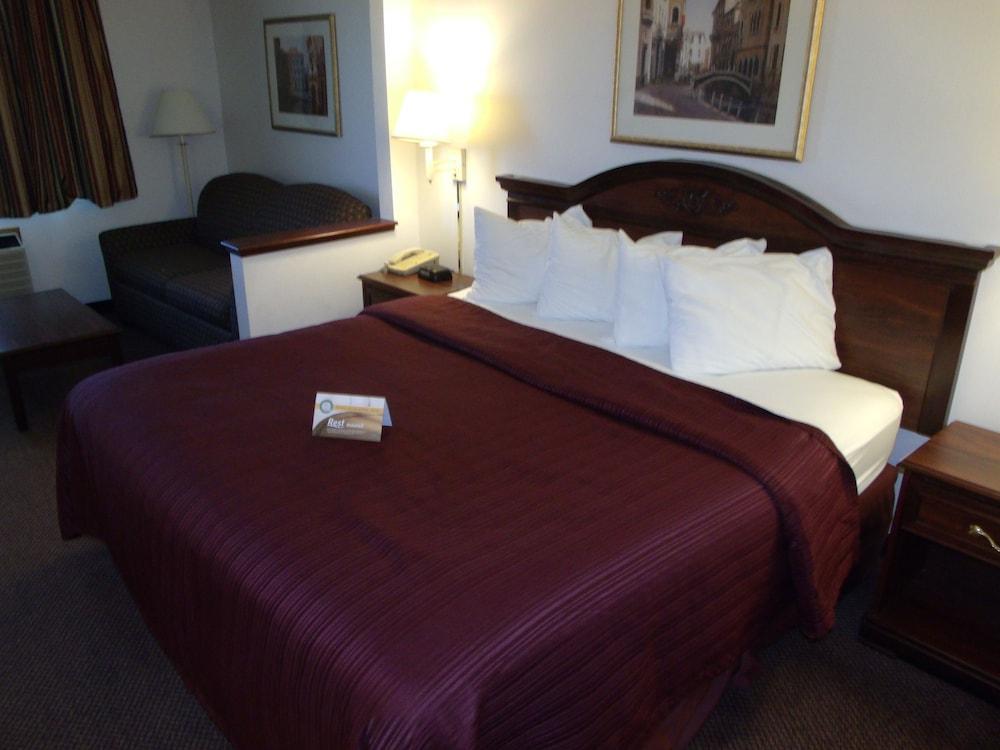 Quality Inn & Suites Eldridge Davenport North Εξωτερικό φωτογραφία