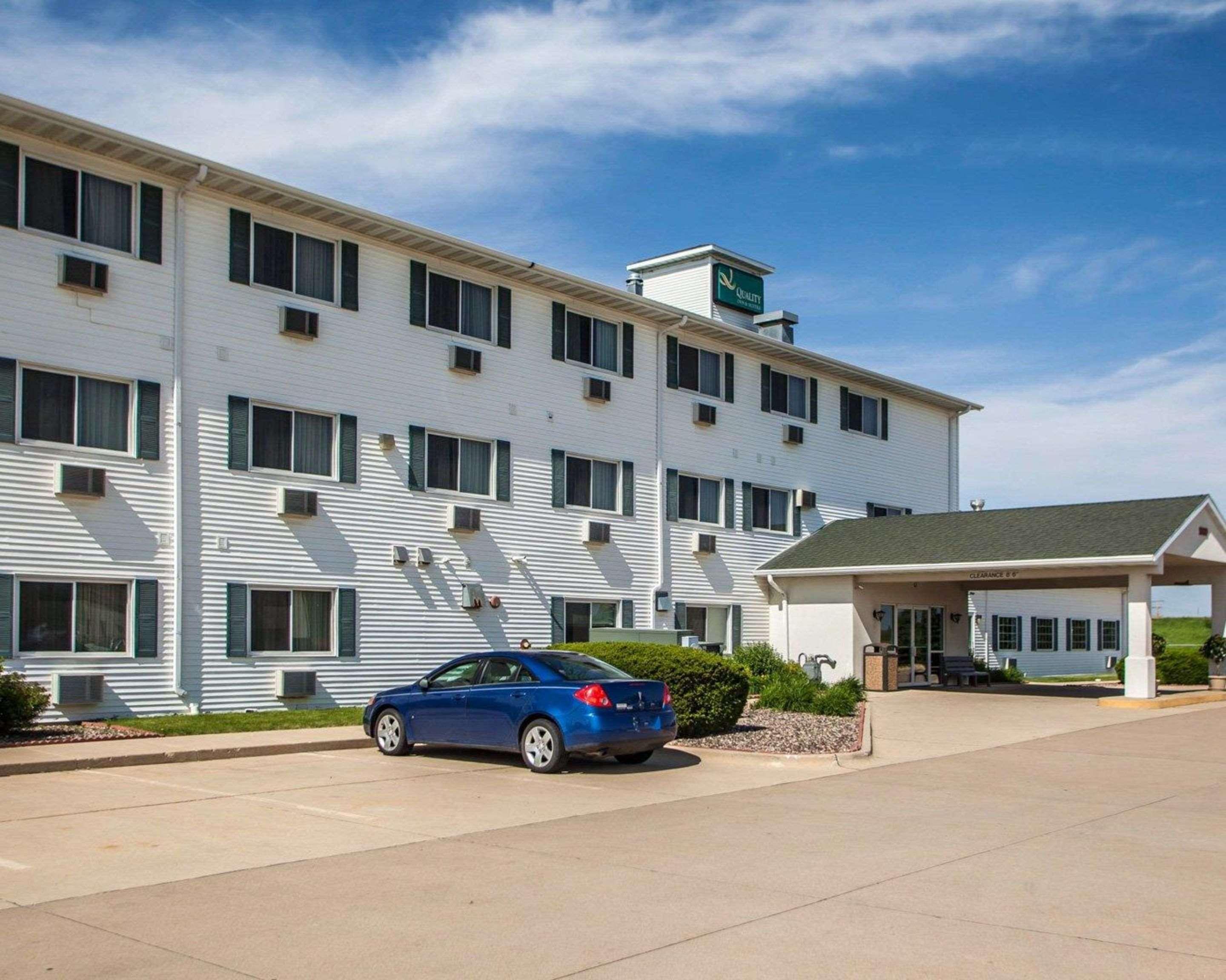 Quality Inn & Suites Eldridge Davenport North Εξωτερικό φωτογραφία