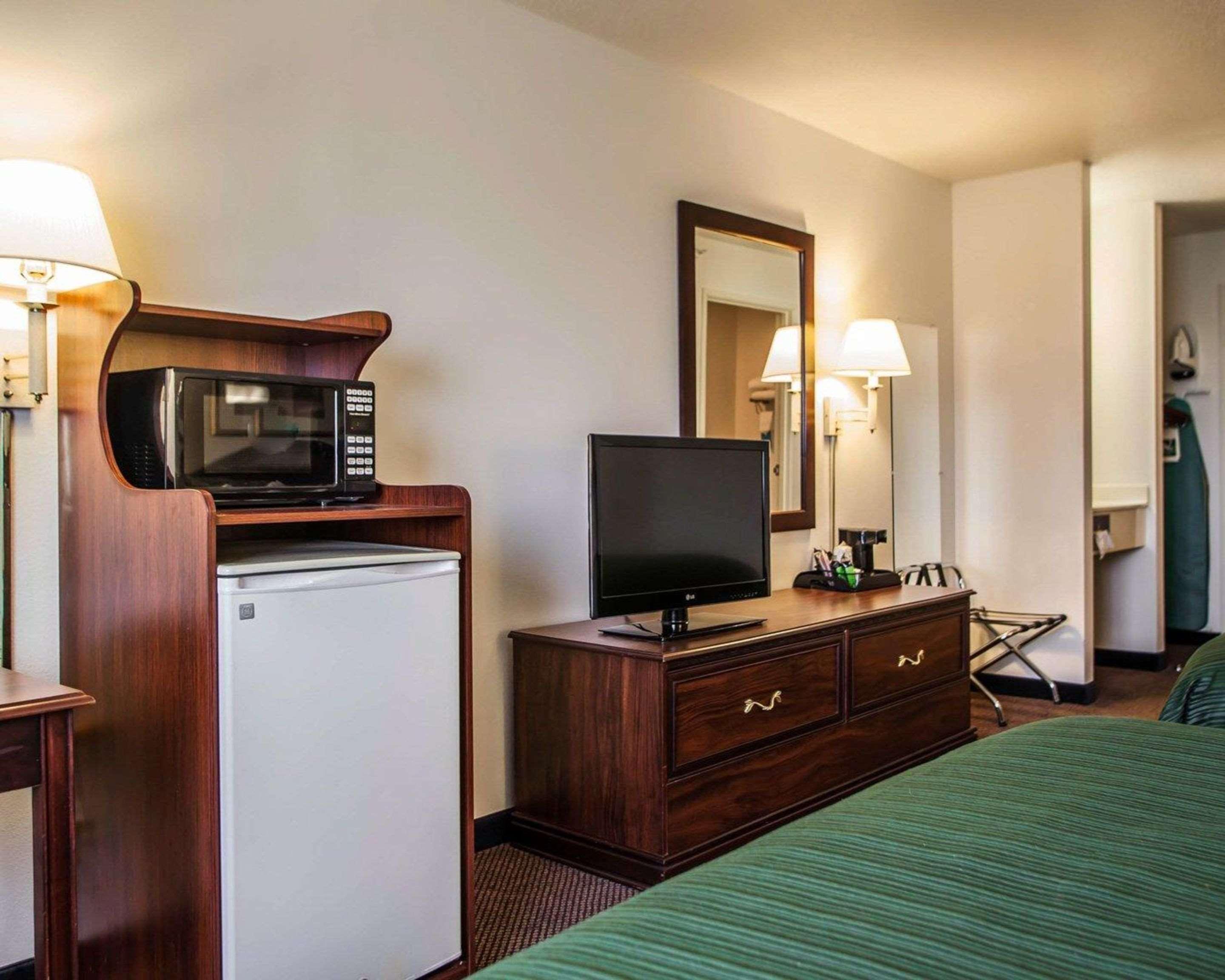 Quality Inn & Suites Eldridge Davenport North Εξωτερικό φωτογραφία